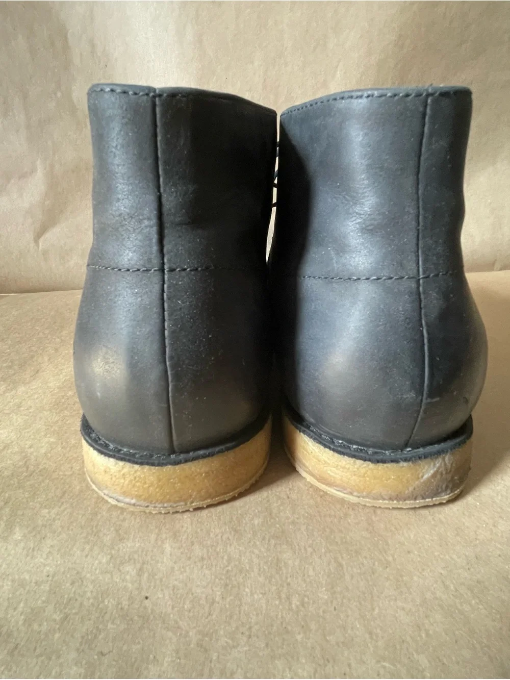 UGG Men's Black Leather Chukka Boot with Crepe Sole